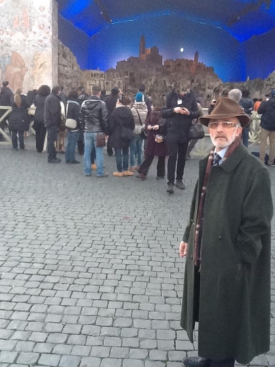 Il presepe artistico lucano di Franco Artese in Piazza San Pietro