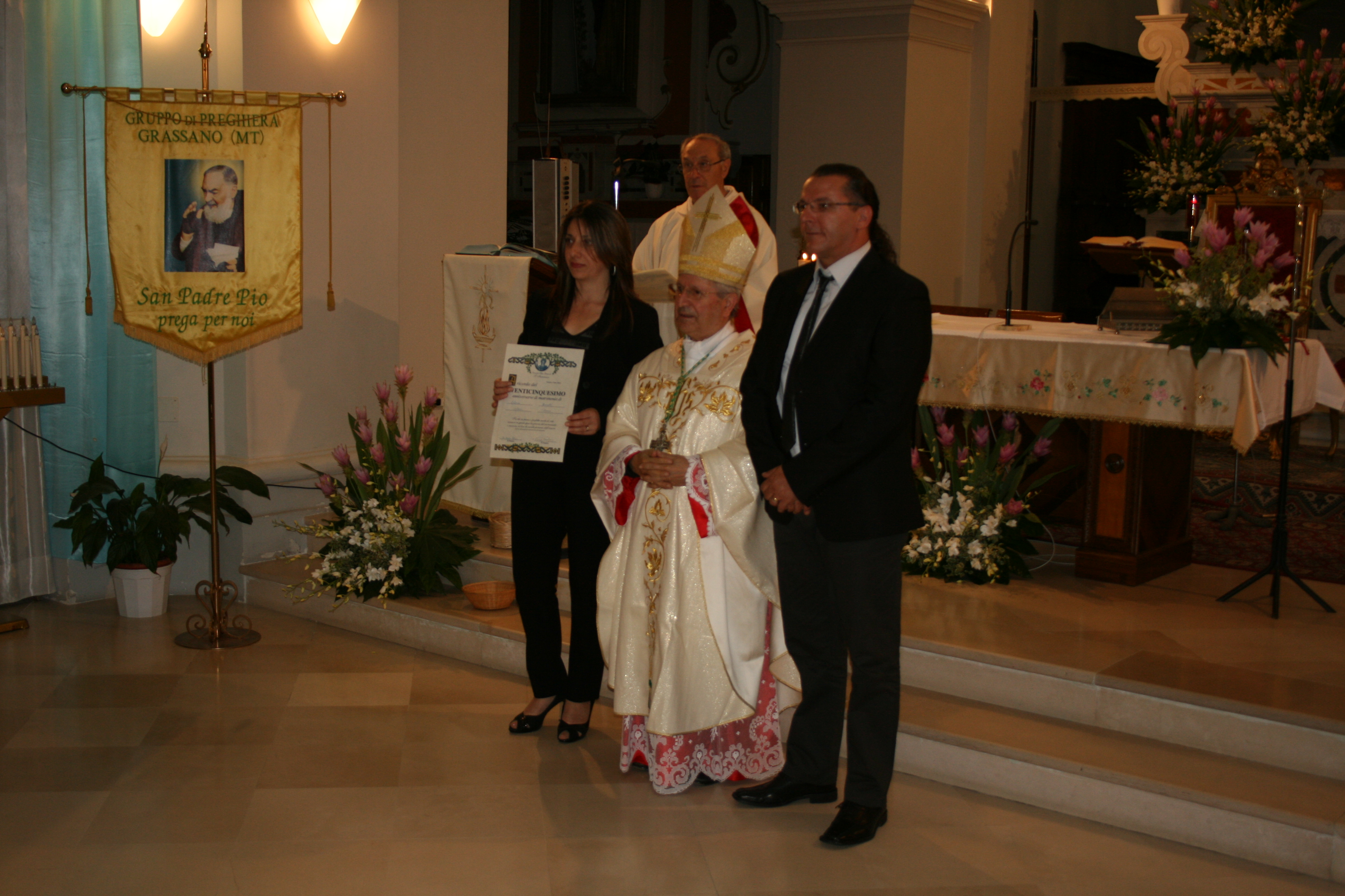  - 12-_23_09_2013_-_50_anni_di_matrimonio_Zio_BONELLI_Antonio_e_Cristina_chiesa_Madre