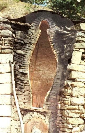  Na fornacia che cocce i coc'm', a GROTTOLE ( i cucumare ) 