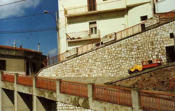 A 'nghianatt' d� 'n gapp' a grott�