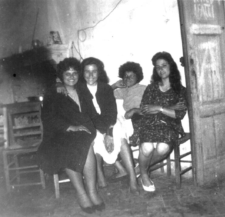 Teres_ze_chiarin_maria_mama_1961.jpg